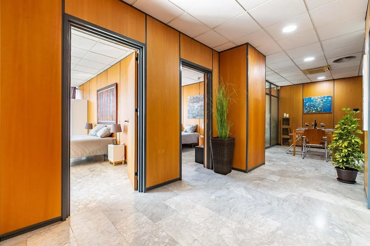Grand Soho Ofihouse Malaga Daire